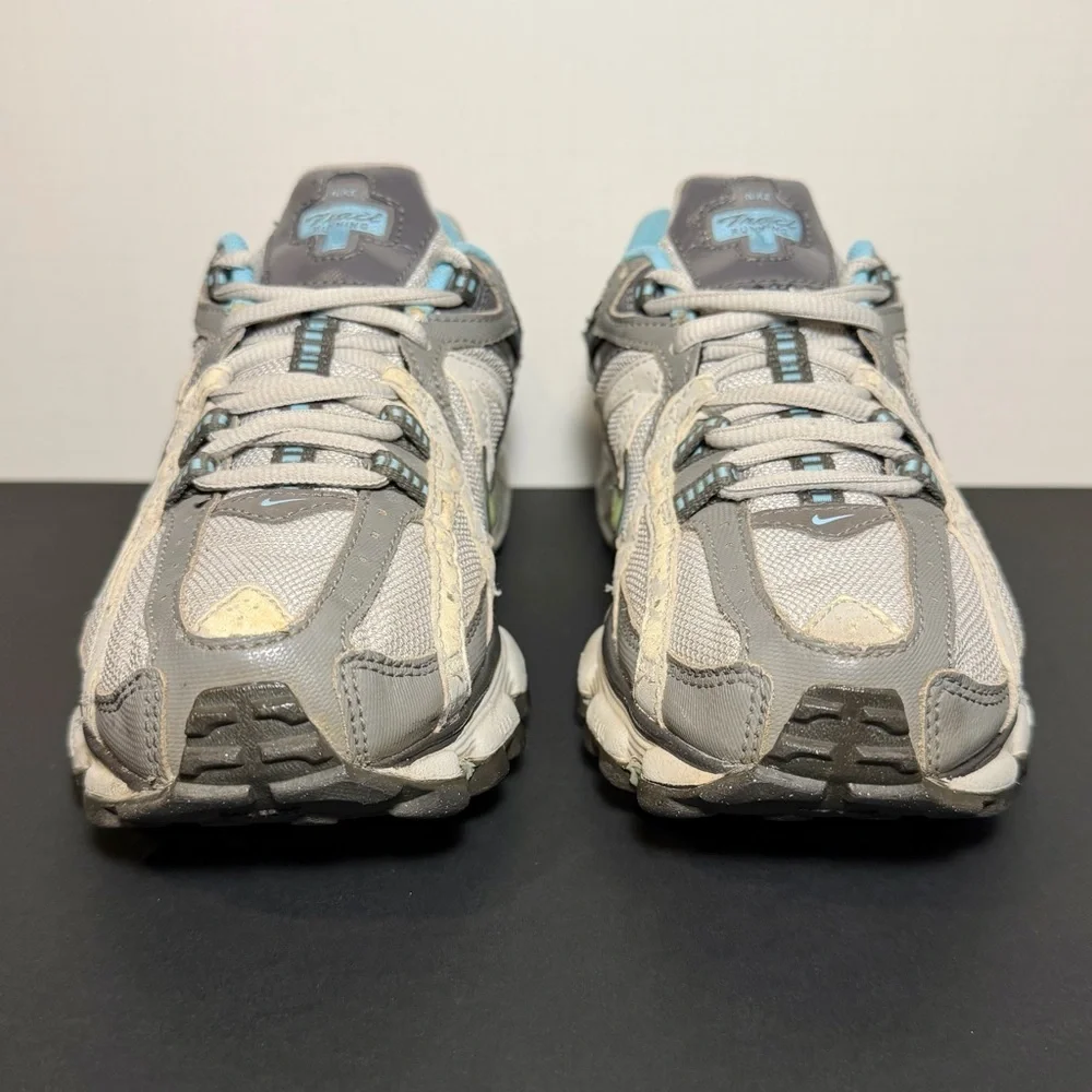 Womens NIKE ACG Alvord Series Trail Running Shoes / Size 8.5